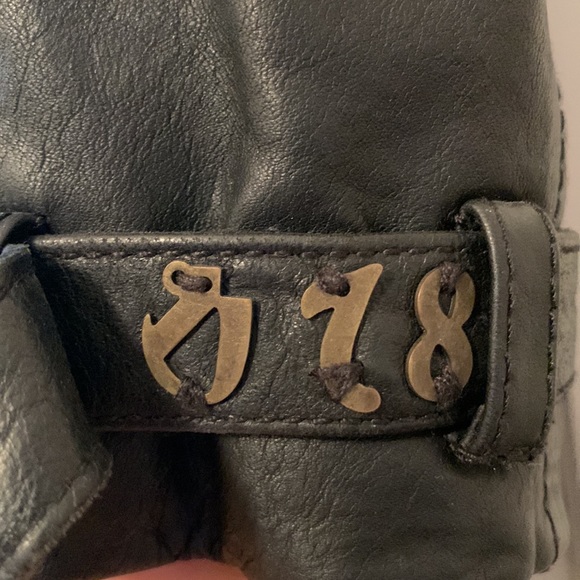 Diesel leather coat used but good condition size M women - Picture 6 of 11